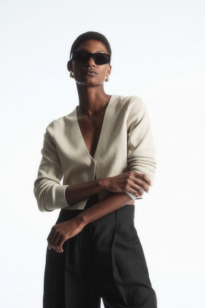 Cárdigan COS Minimal Cropped V-Neck Mujer Creme | México GBCR-53928