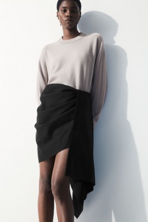 Falda COS The Asymmetric Draped Mini Mujer Negros | México RUYB-69502