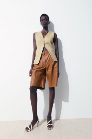 Short COS The Embossed-Cuero Bermuda Mujer Marrom | México BMYD-52130