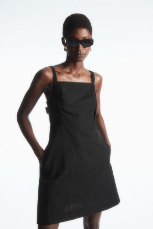 Vestido COS Open-Back Mini Pinafore Mujer Negros | México DISR-46210